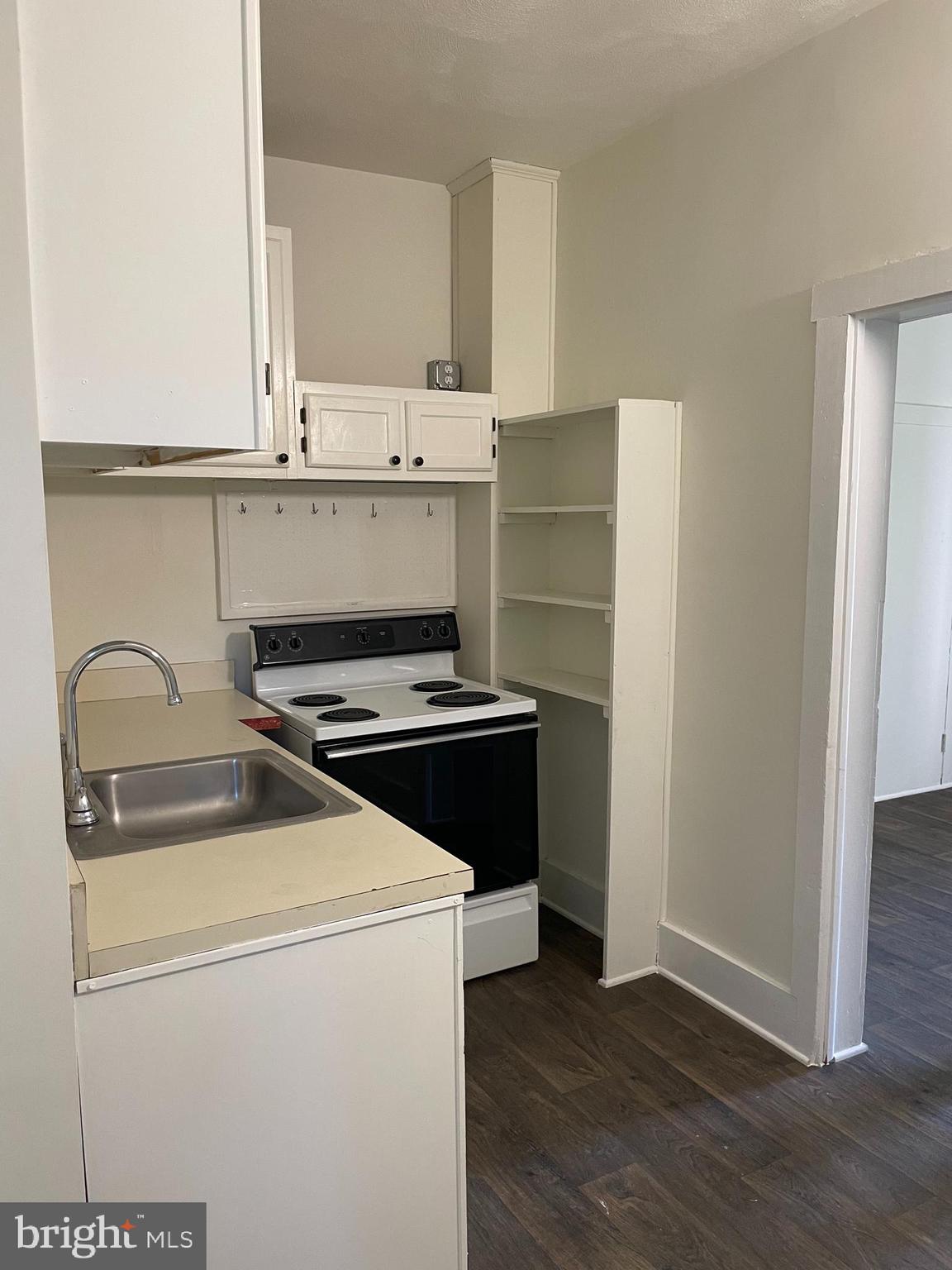 BRADDOCK HEIGHTS - Residential Lease