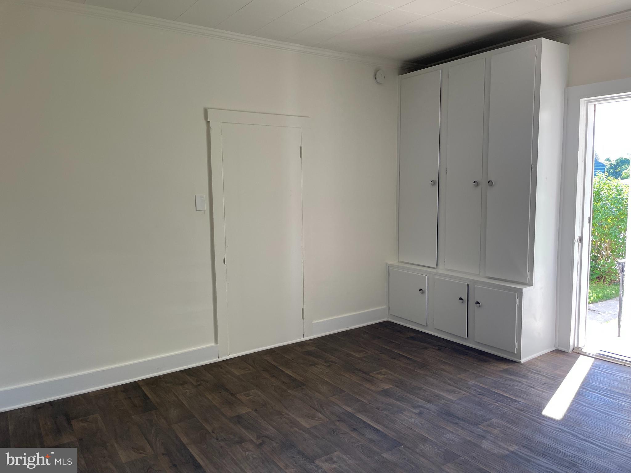 BRADDOCK HEIGHTS - Residential Lease