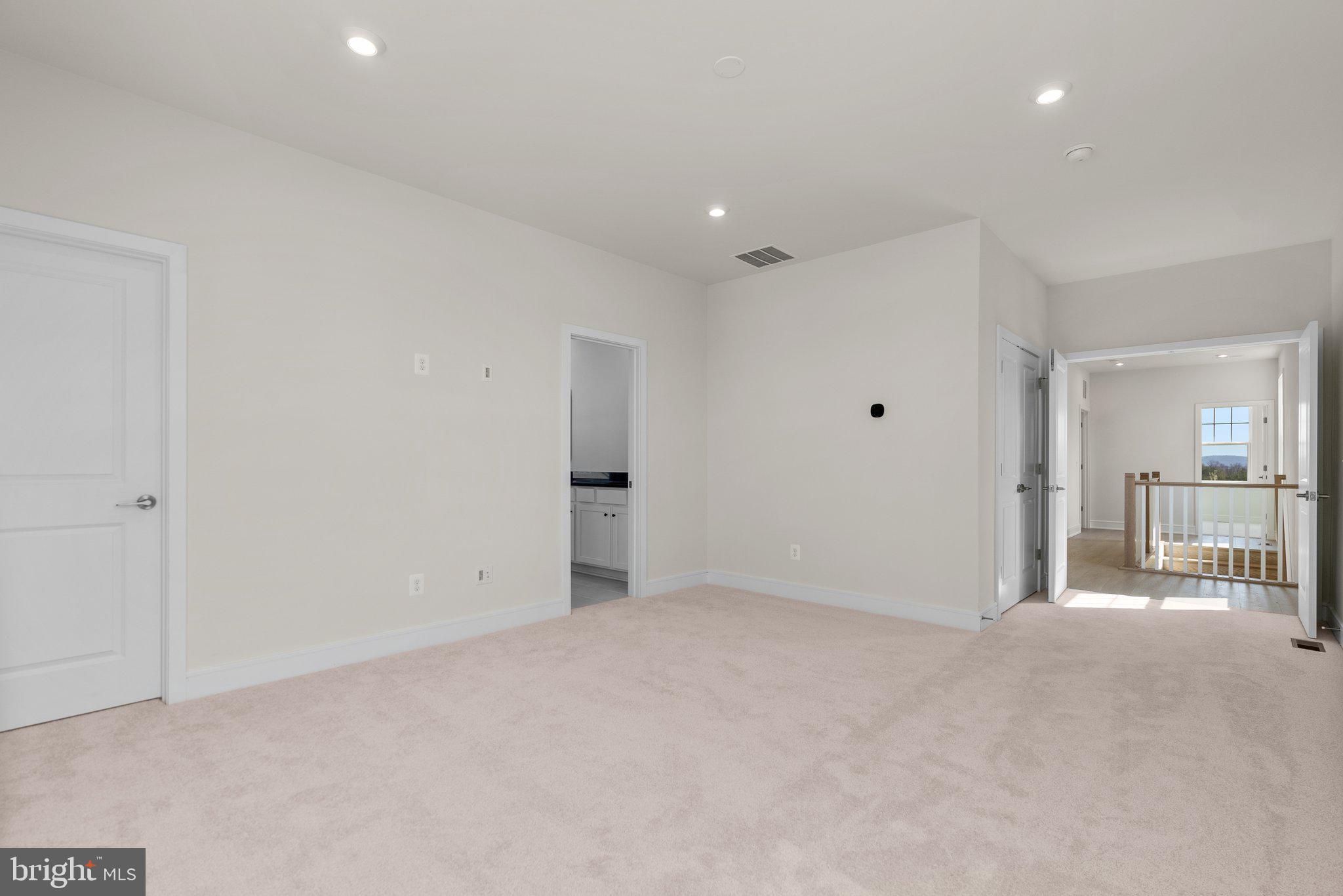 HERITAGE AT MARSHALL - Residential