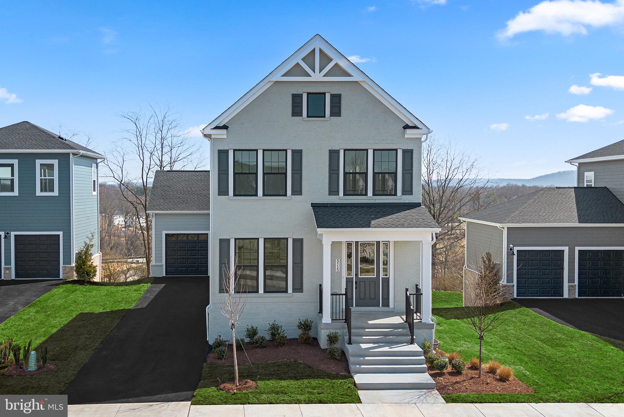 HERITAGE AT MARSHALL - Residential