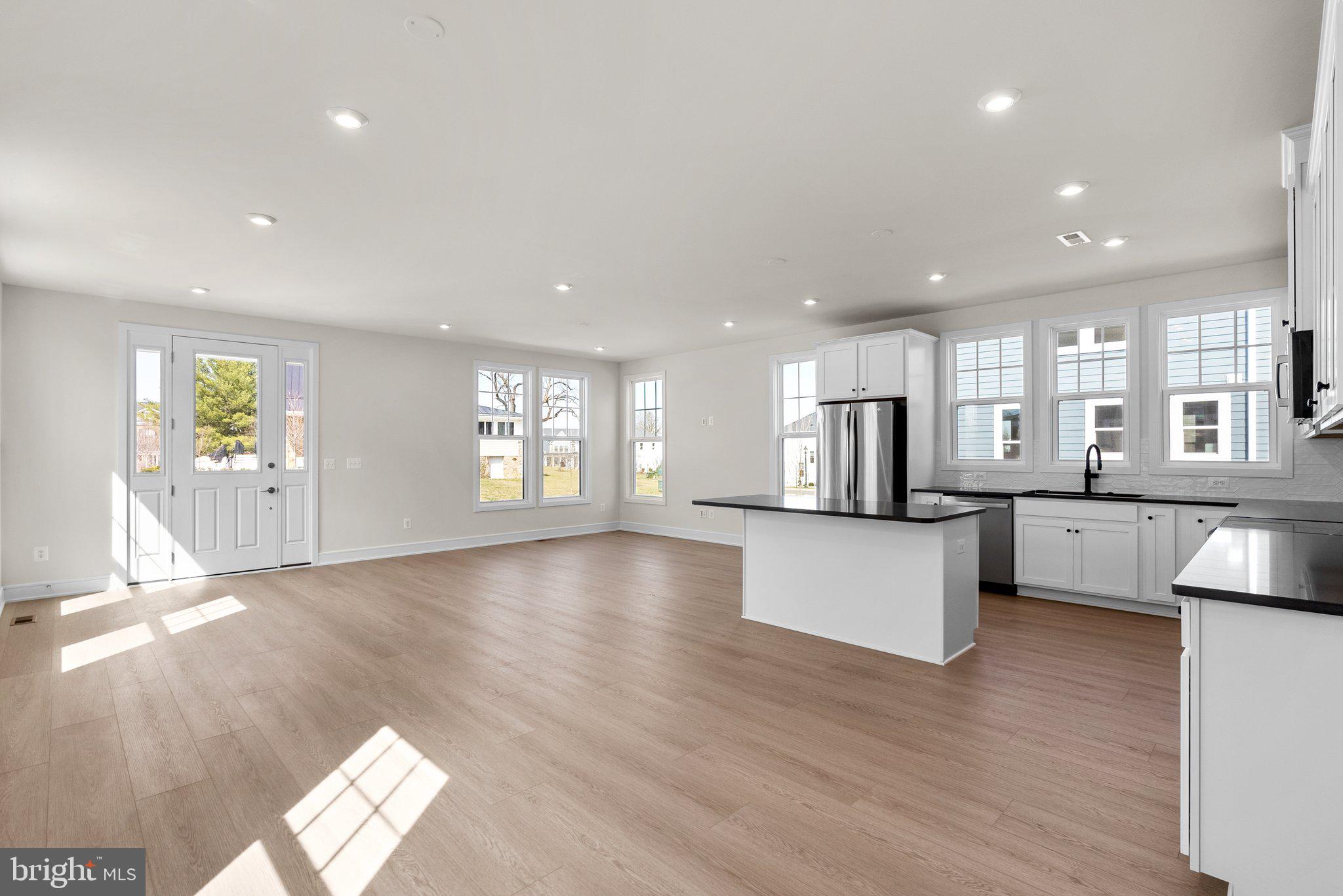 HERITAGE AT MARSHALL - Residential