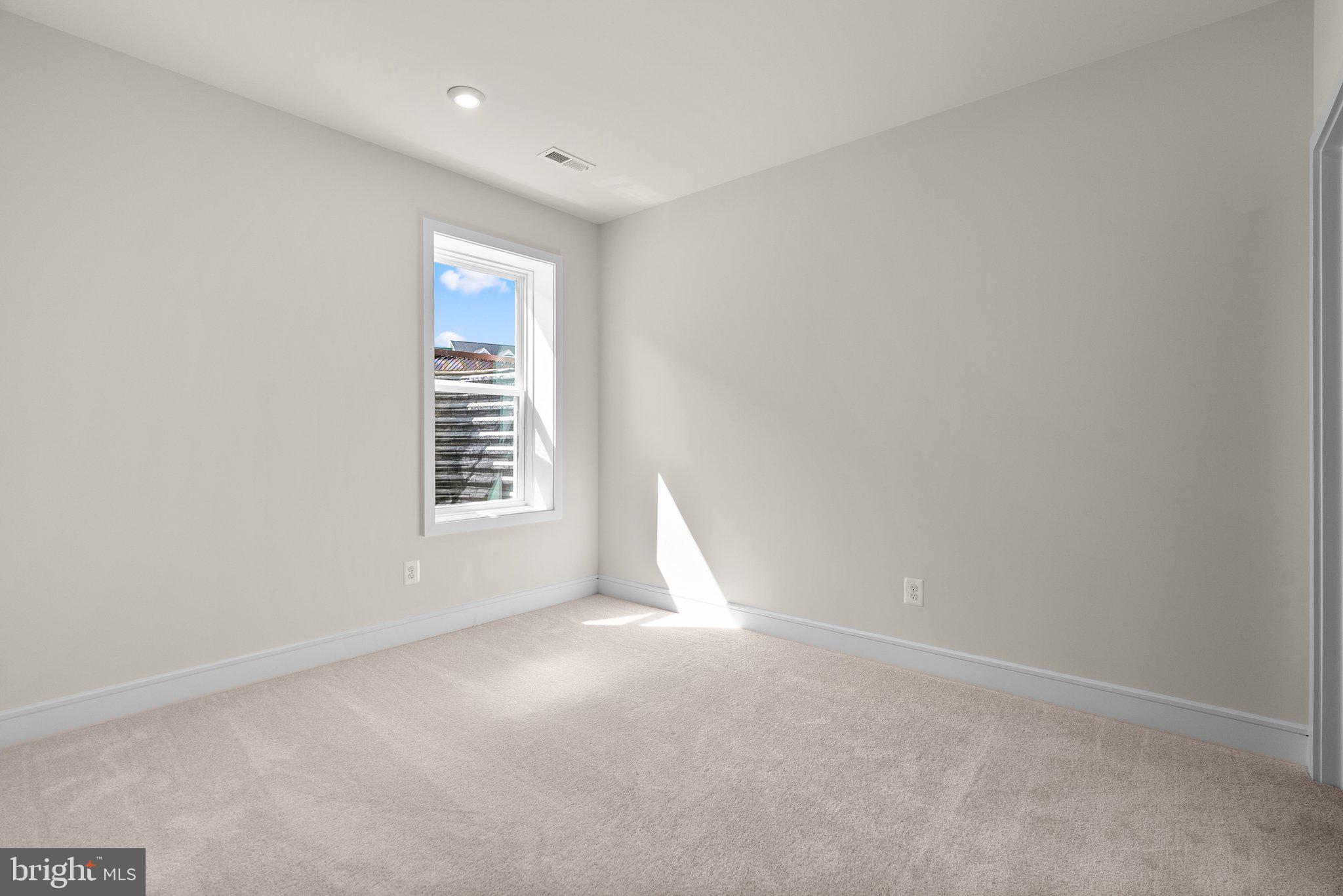 HERITAGE AT MARSHALL - Residential