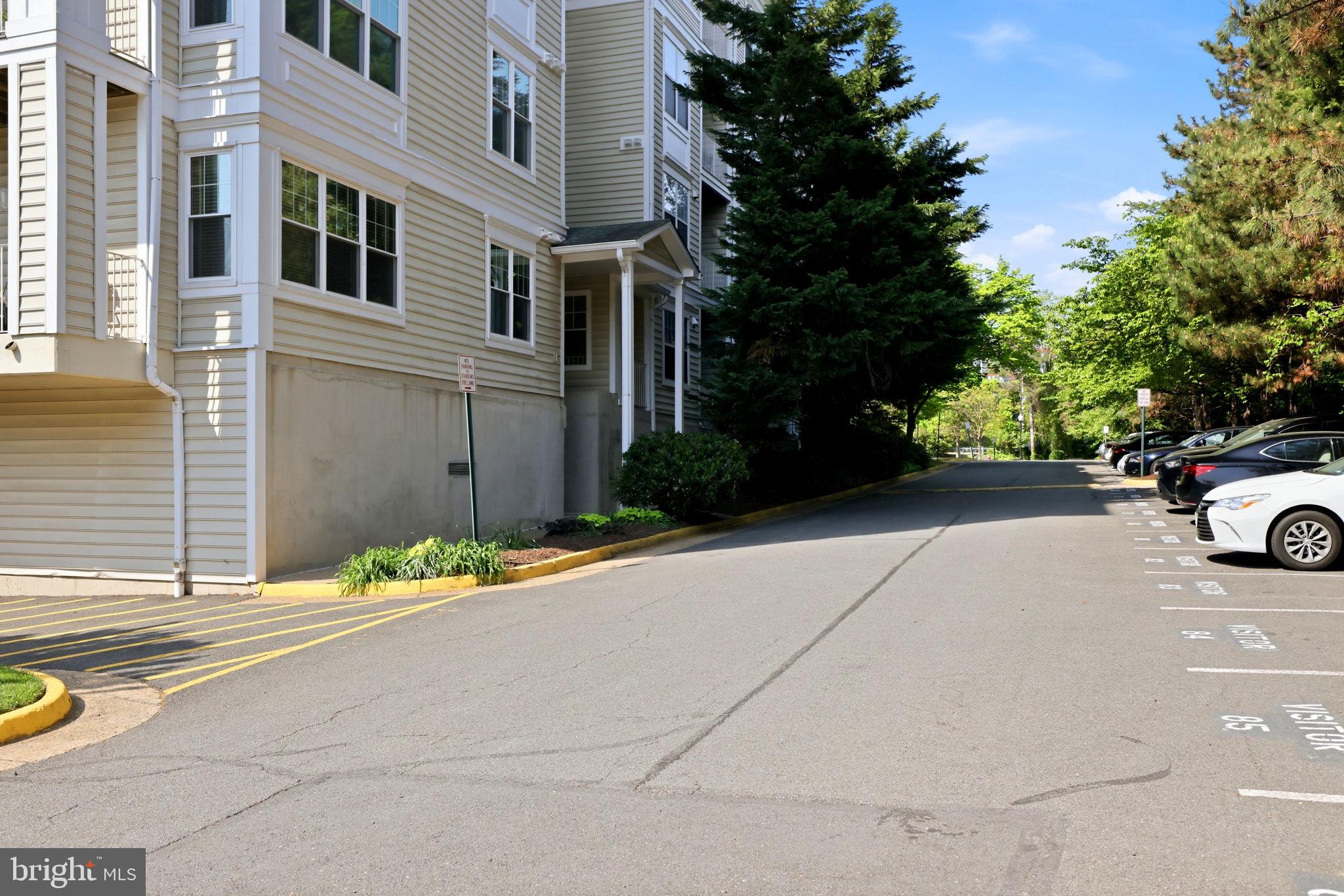 LILLIAN COURT AT TYSONS - Residential