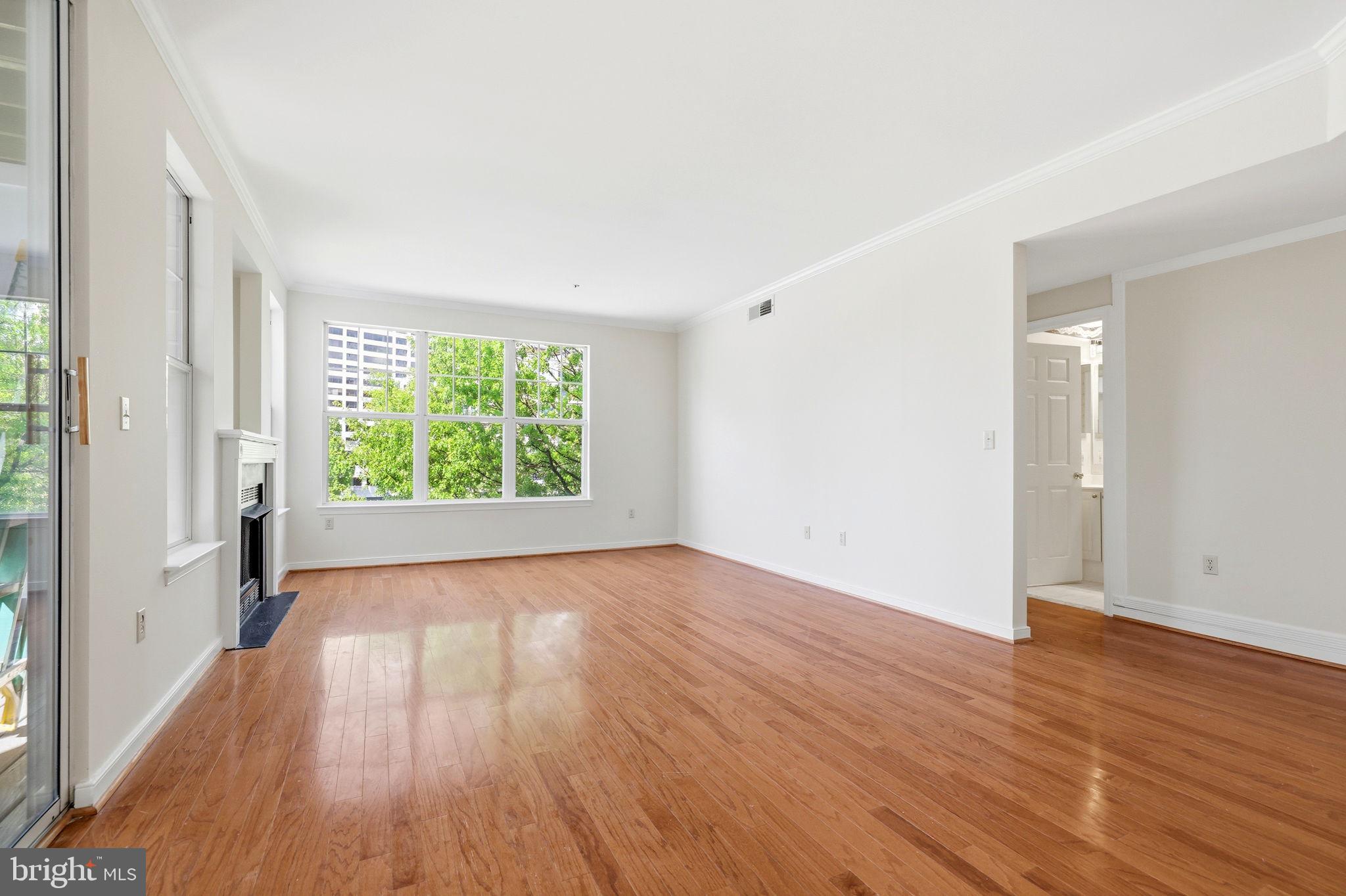 LILLIAN COURT AT TYSONS - Residential