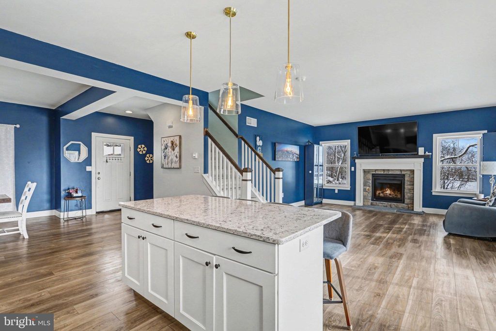 Photo of 57 Chateau Circle, WRIGHTSVILLE, PA 17368 (MLS # PAYK2098148)