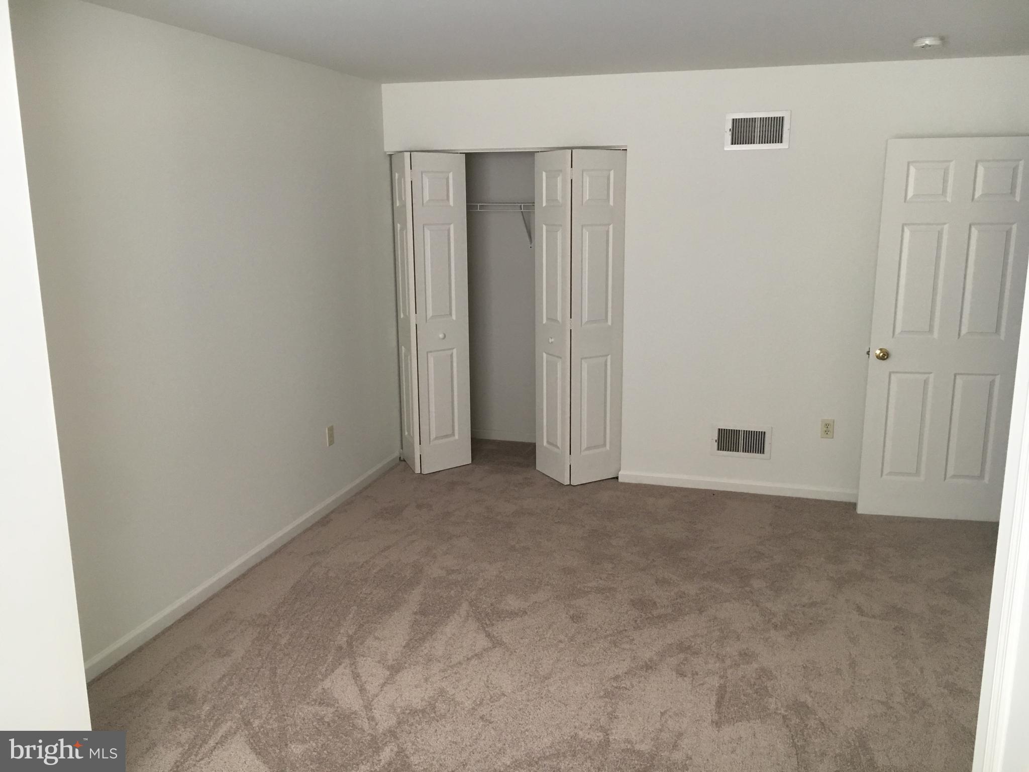 ORCHARD GLEN - Residential