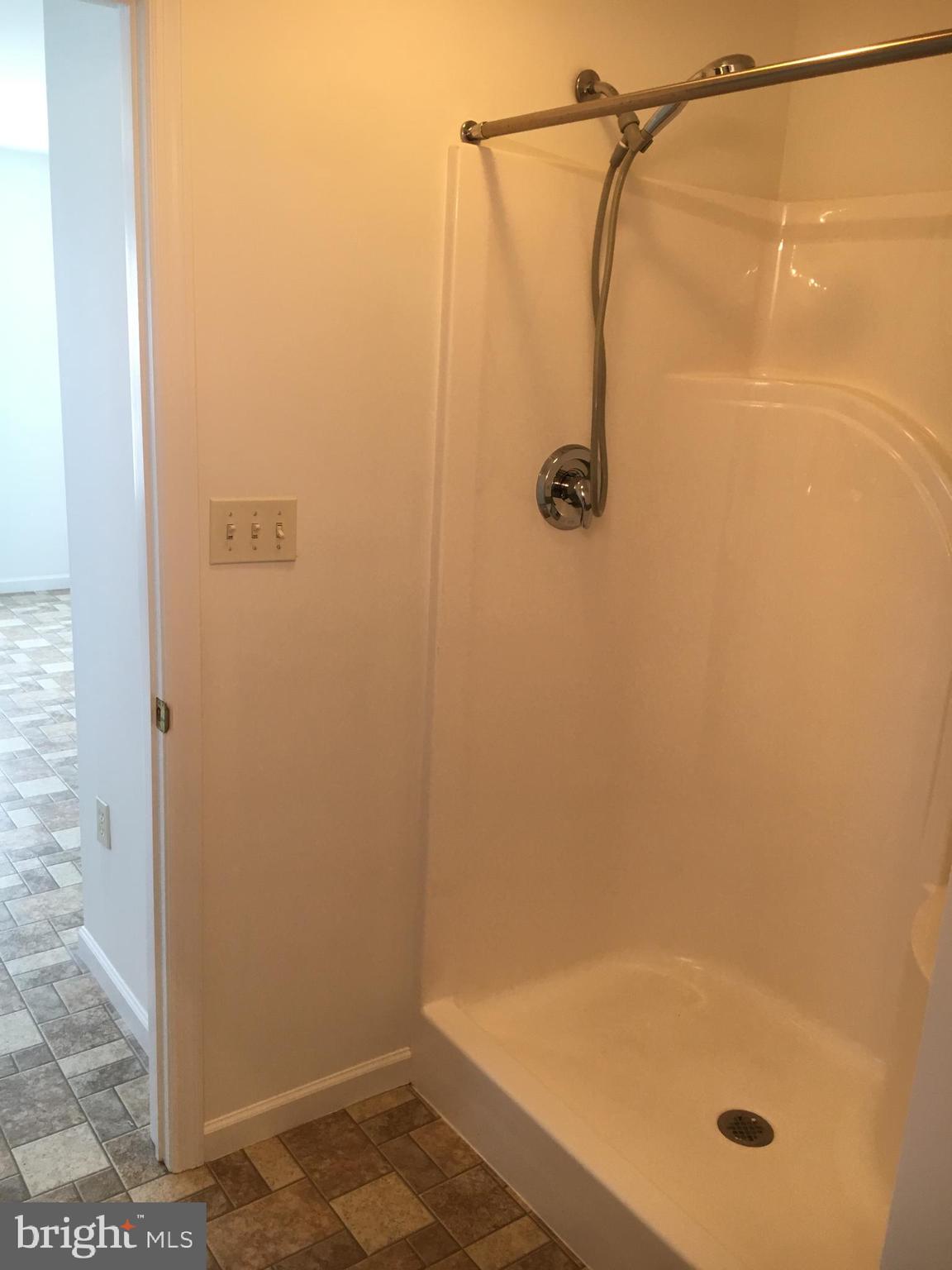 ORCHARD GLEN - Residential