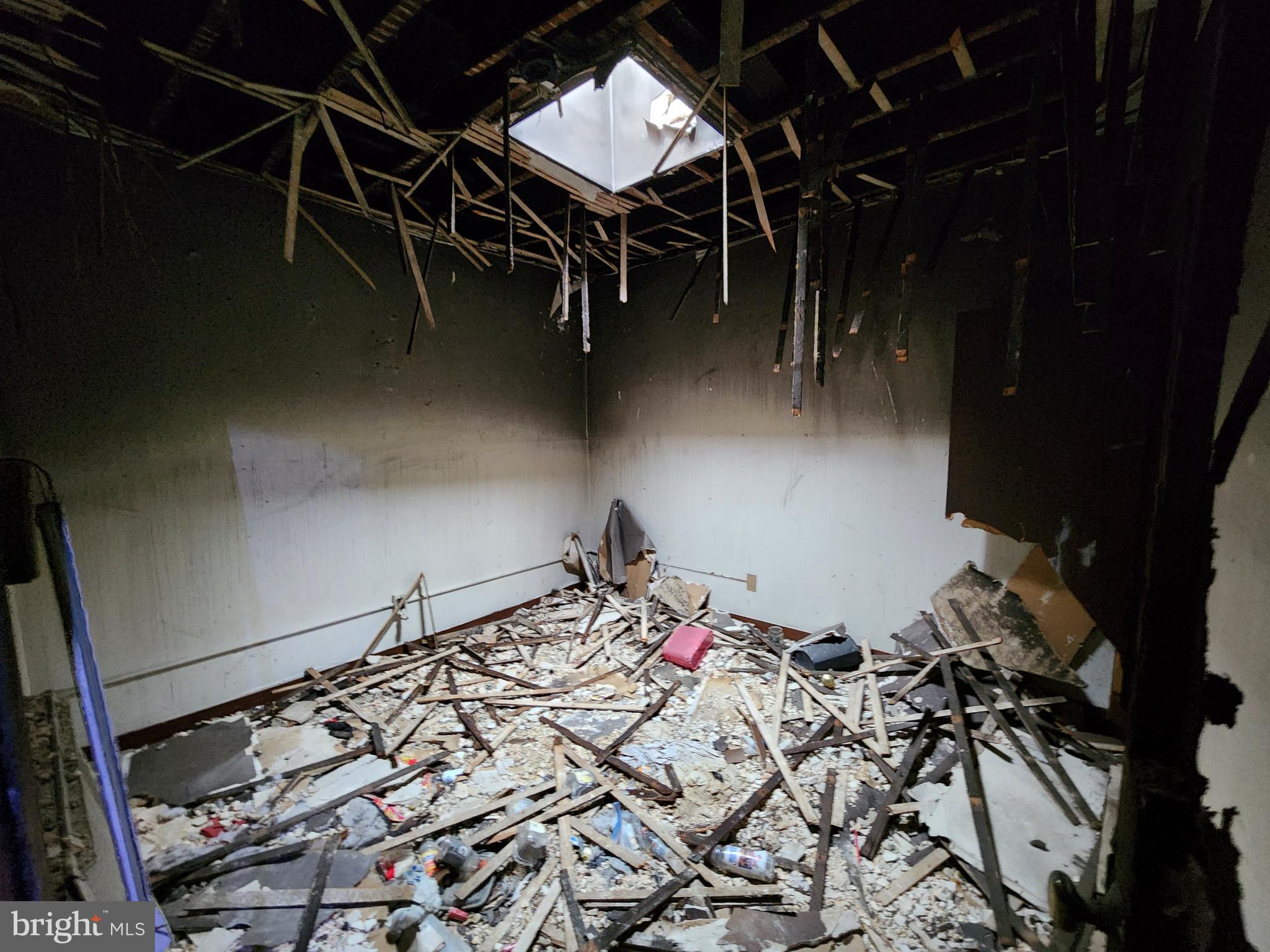 WESTPORT - Residential