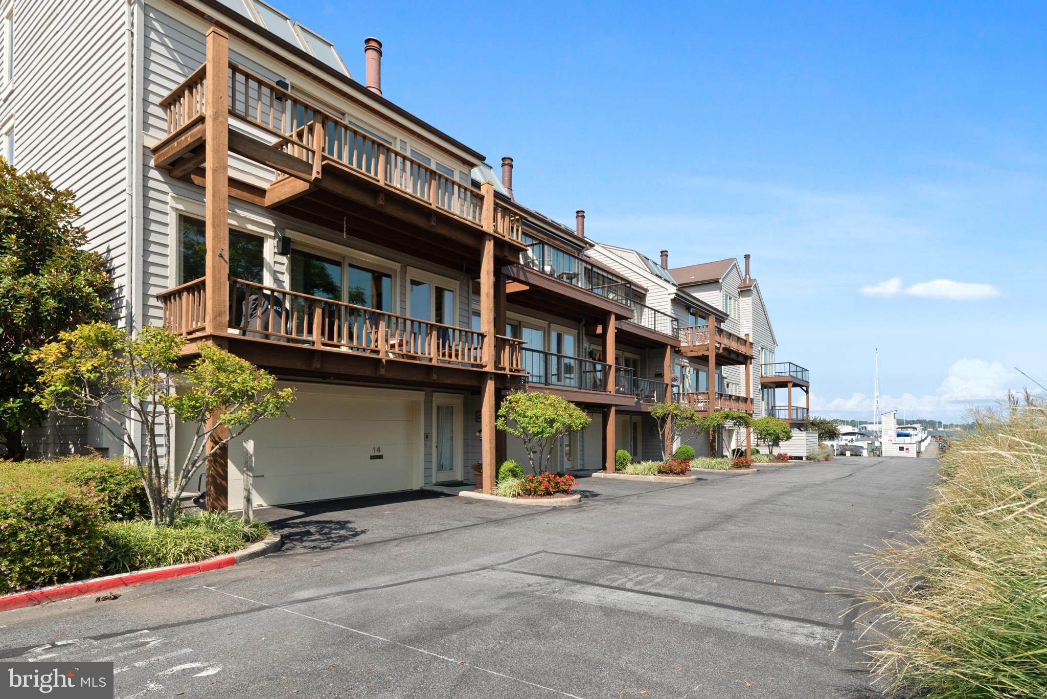 CHESAPEAKE LANDING - Residential