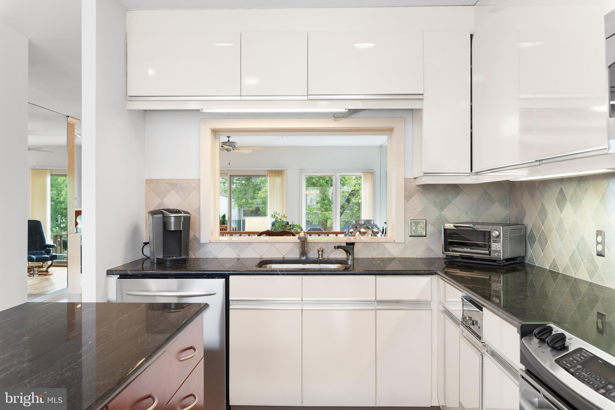 CHESAPEAKE LANDING - Residential