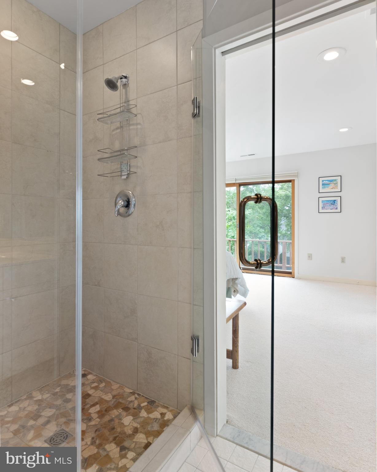 CHESAPEAKE LANDING - Residential