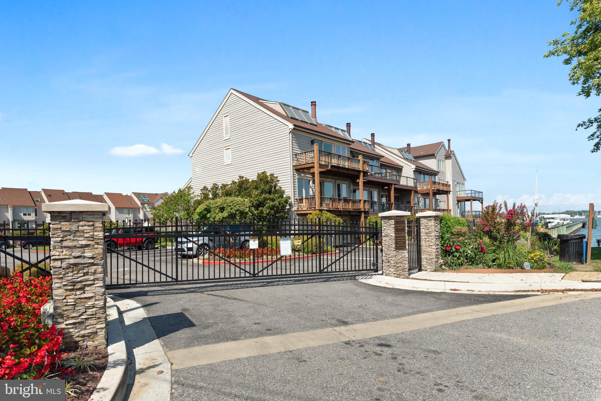 CHESAPEAKE LANDING - Residential