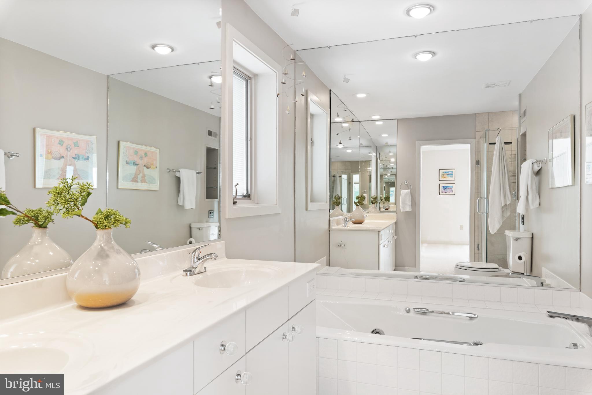 CHESAPEAKE LANDING - Residential