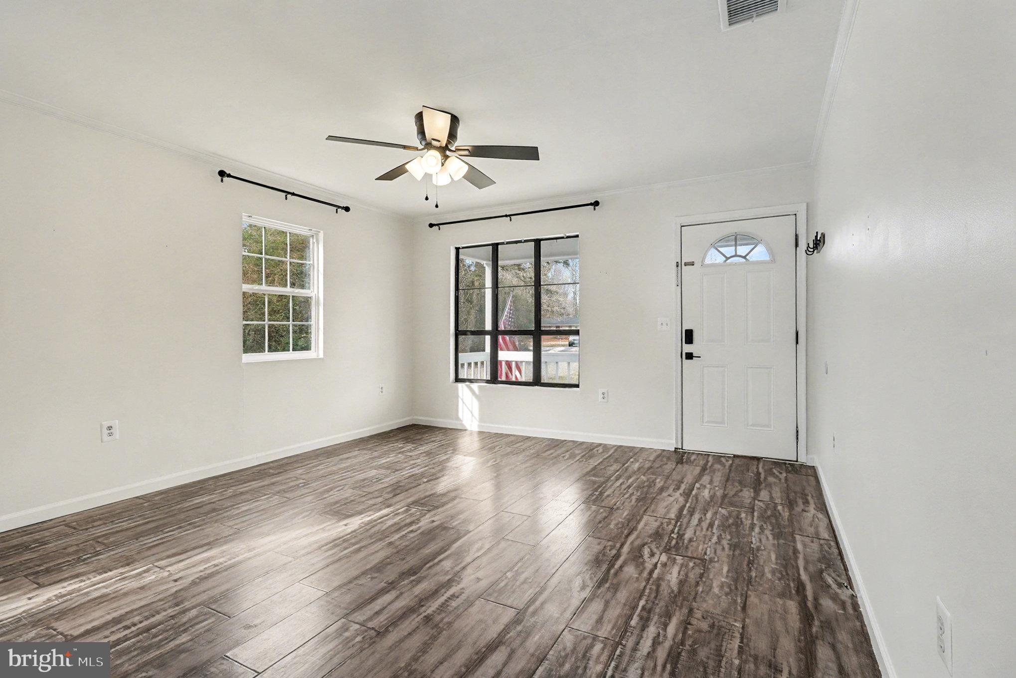 8016 LONG CREEK DRIVE