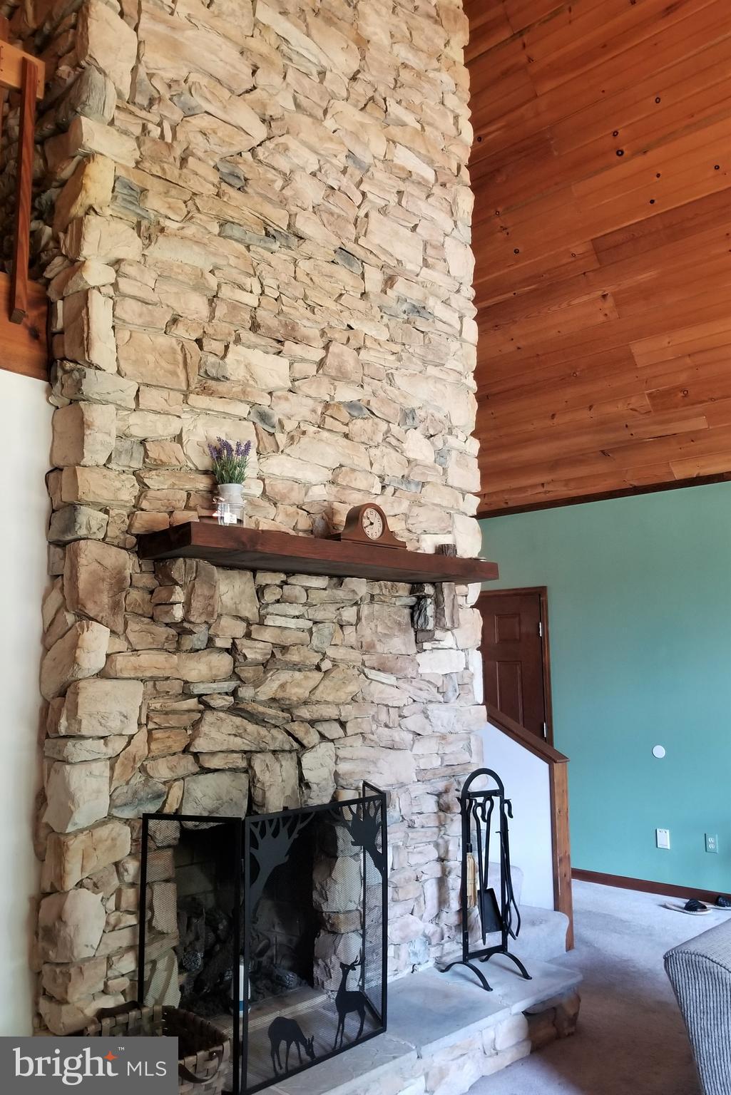 OAKRIDGE ESTATES - Residential