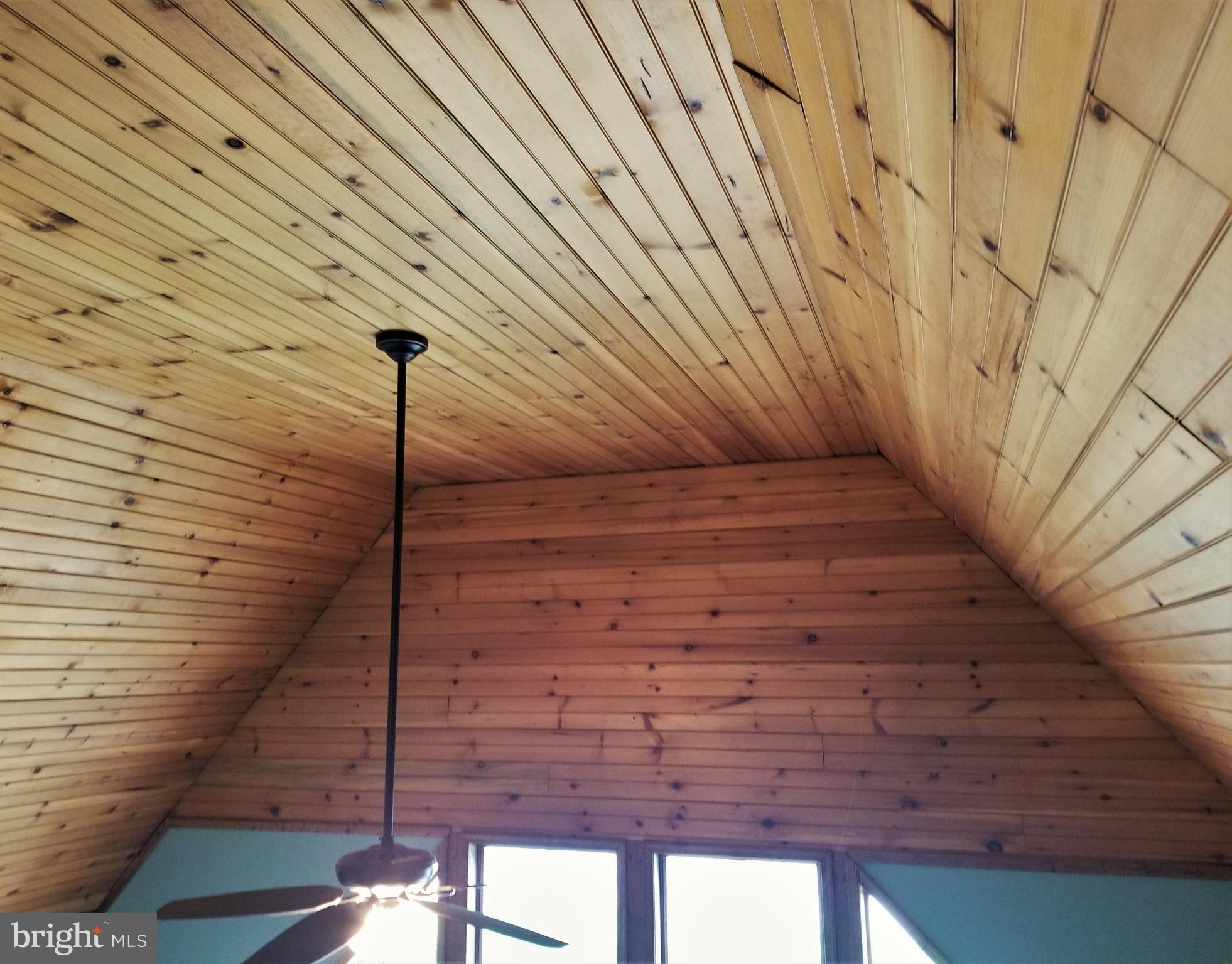 OAKRIDGE ESTATES - Residential