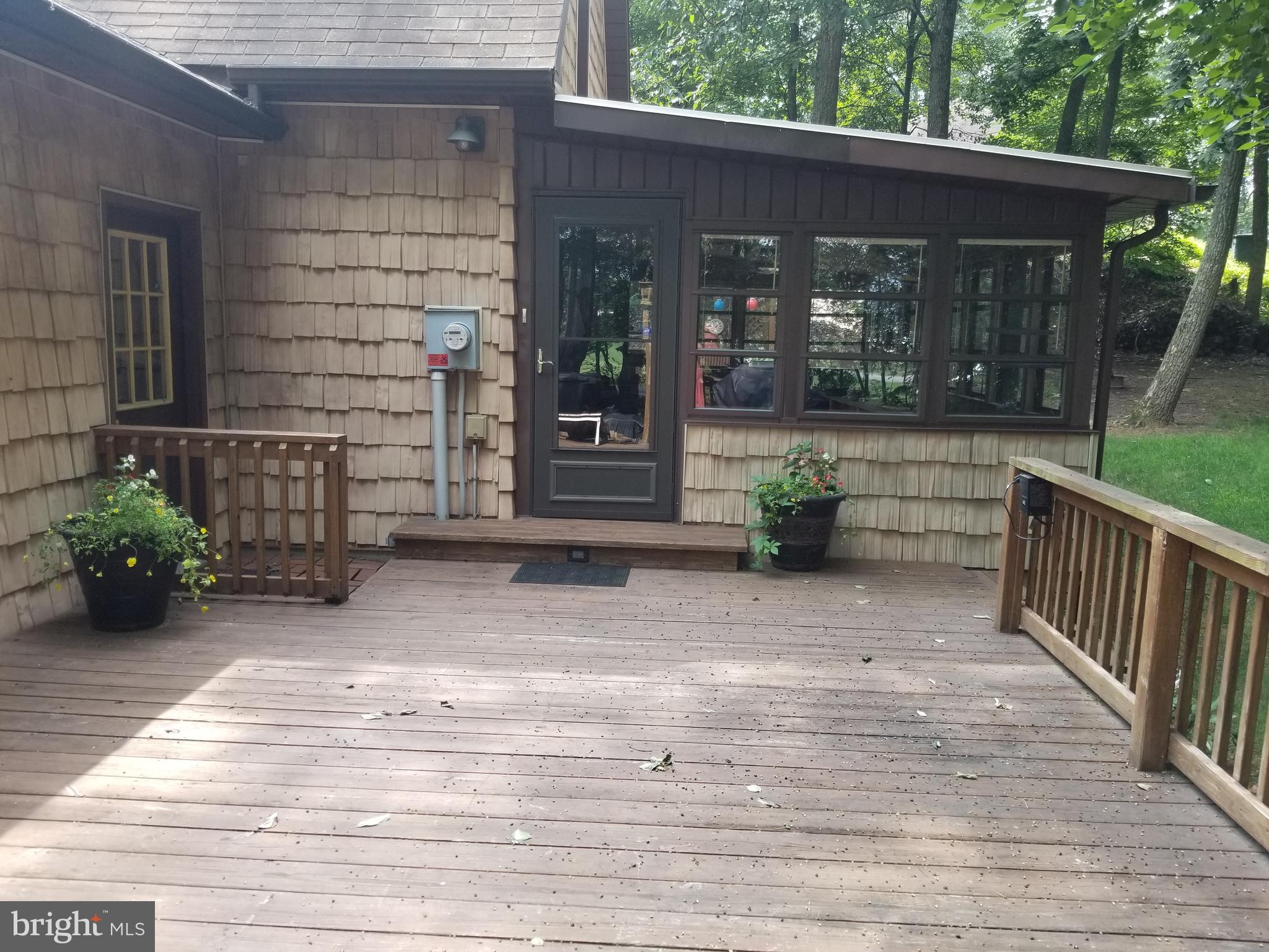 OAKRIDGE ESTATES - Residential