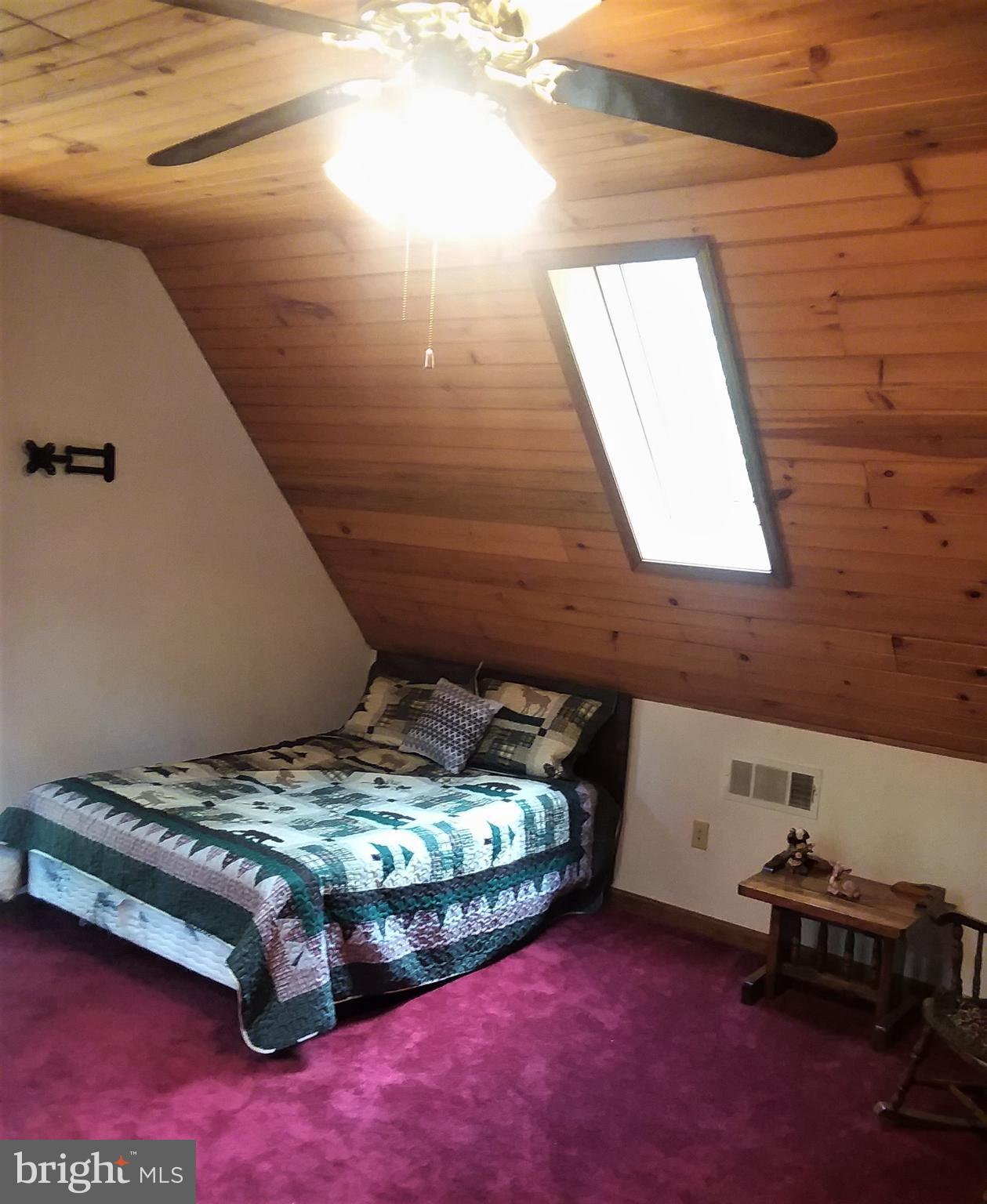 OAKRIDGE ESTATES - Residential