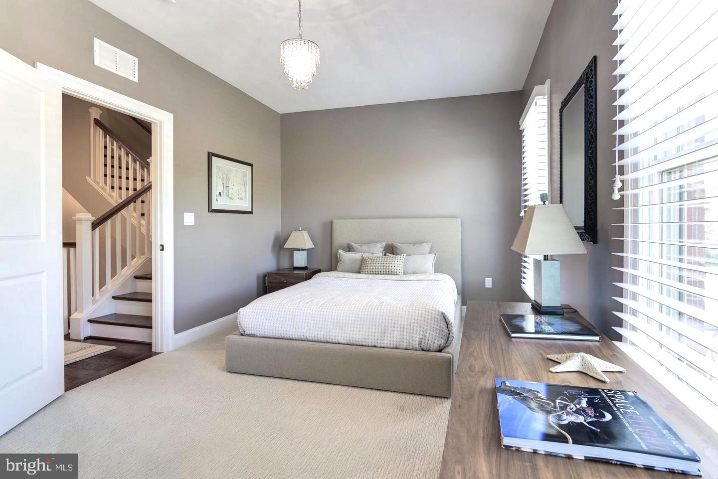 SYMPHONY PARK - Residential