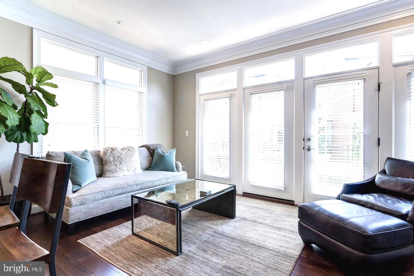 SYMPHONY PARK - Residential