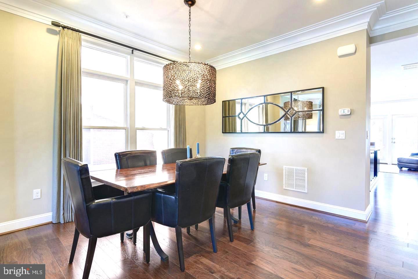 SYMPHONY PARK - Residential