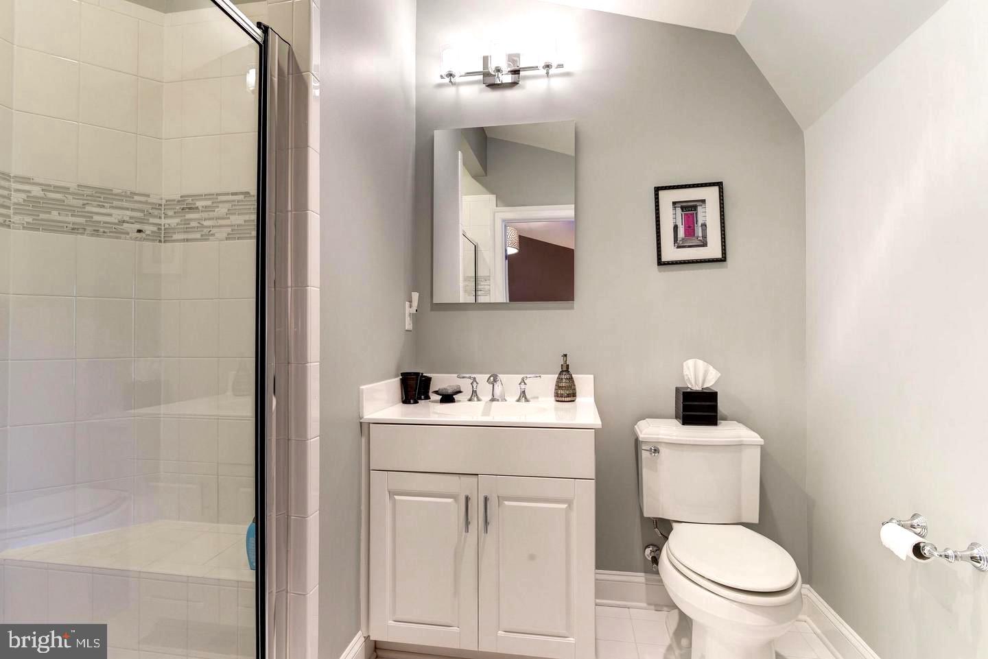 SYMPHONY PARK - Residential