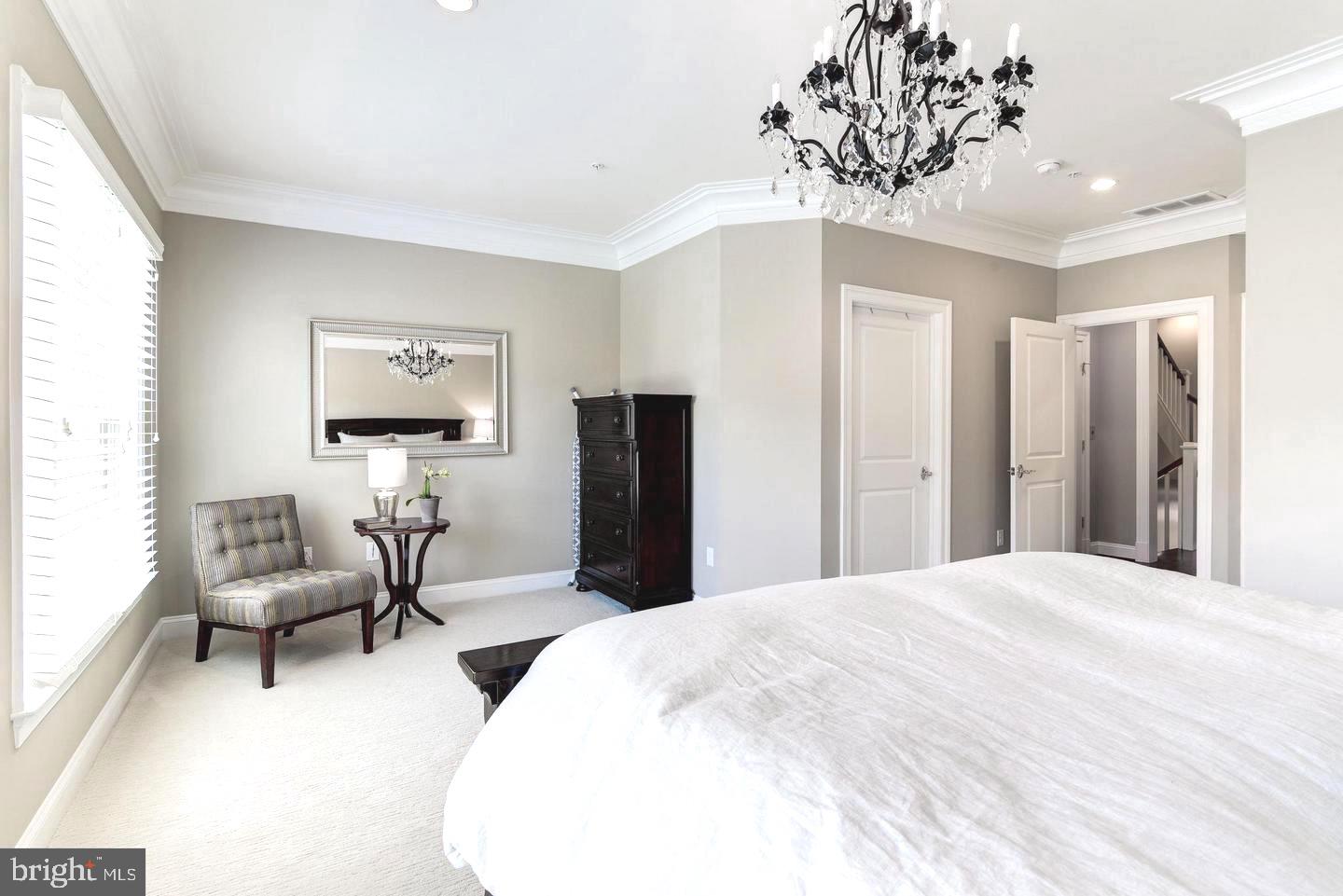 SYMPHONY PARK - Residential