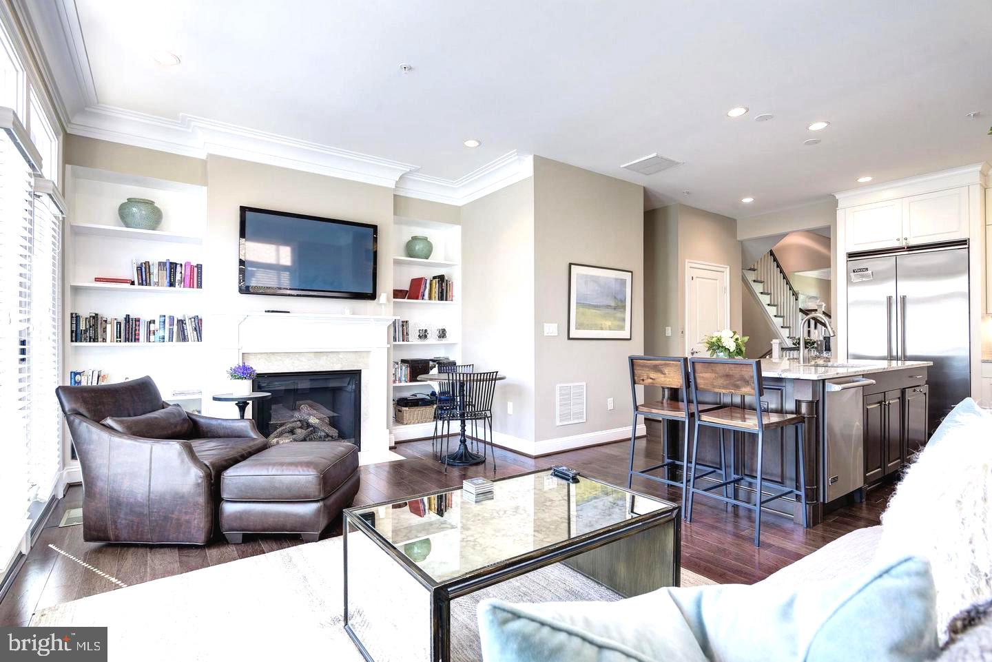 SYMPHONY PARK - Residential