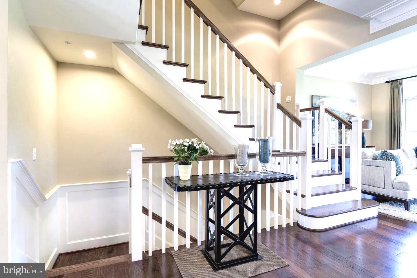 SYMPHONY PARK - Residential