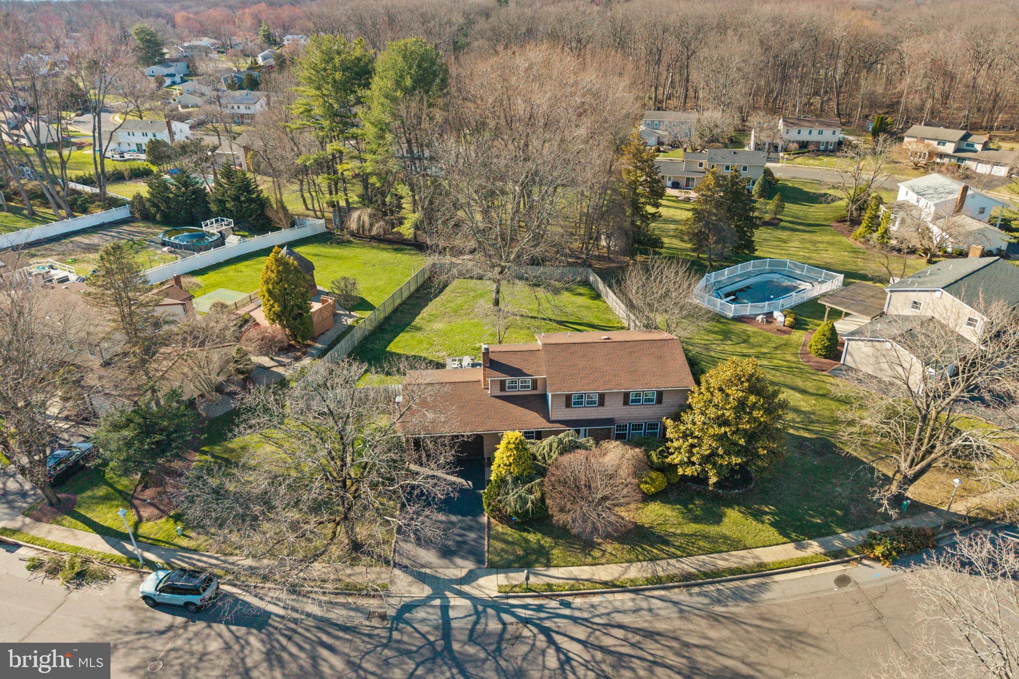 28 GEORGIAN BAY DRIVE