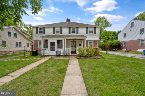 Townhouse For Sale - 2713 Cheswolde Road<br/> BALTIMORE, MD 21209