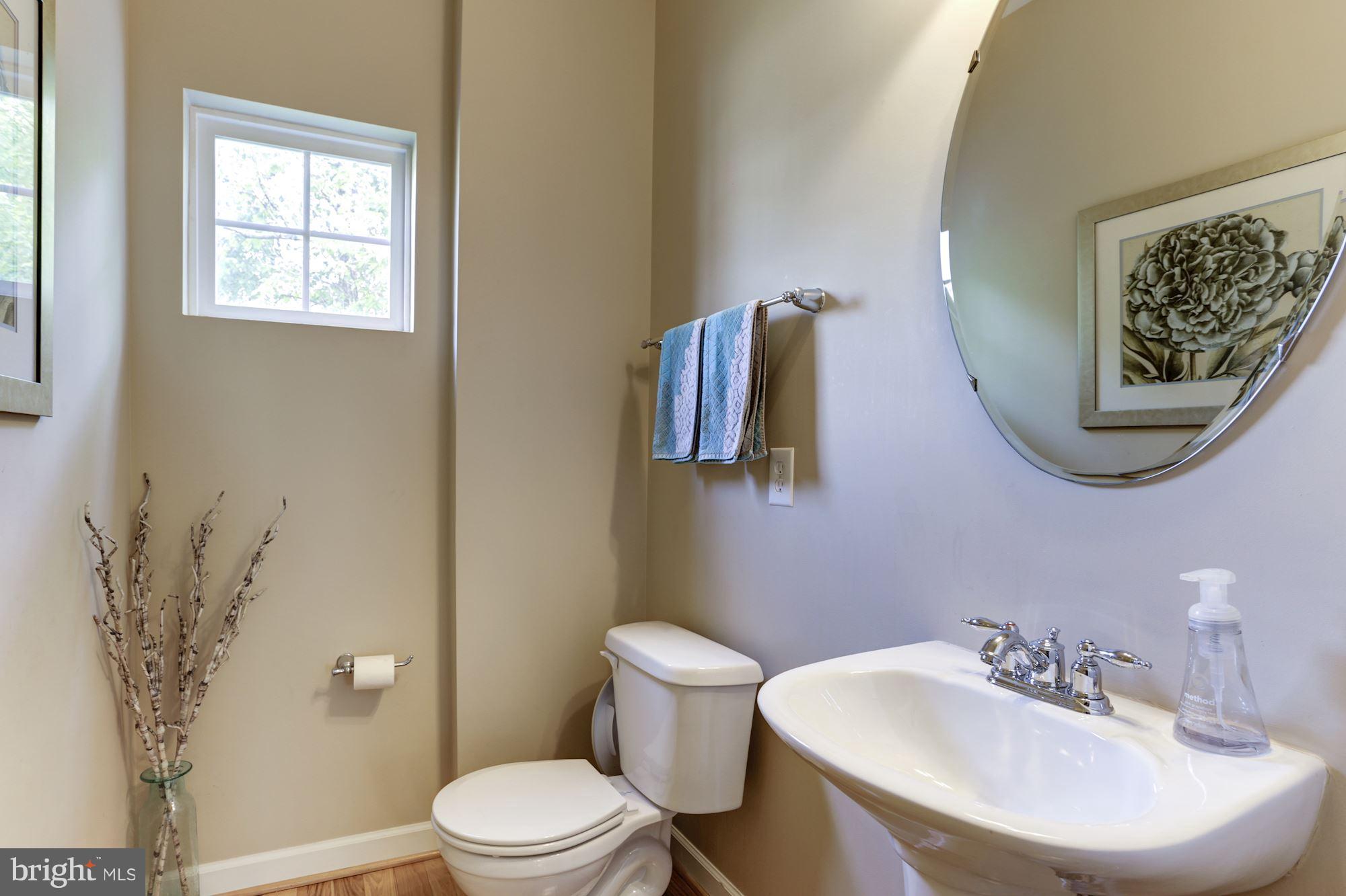 BOWEN MANOR - Residential