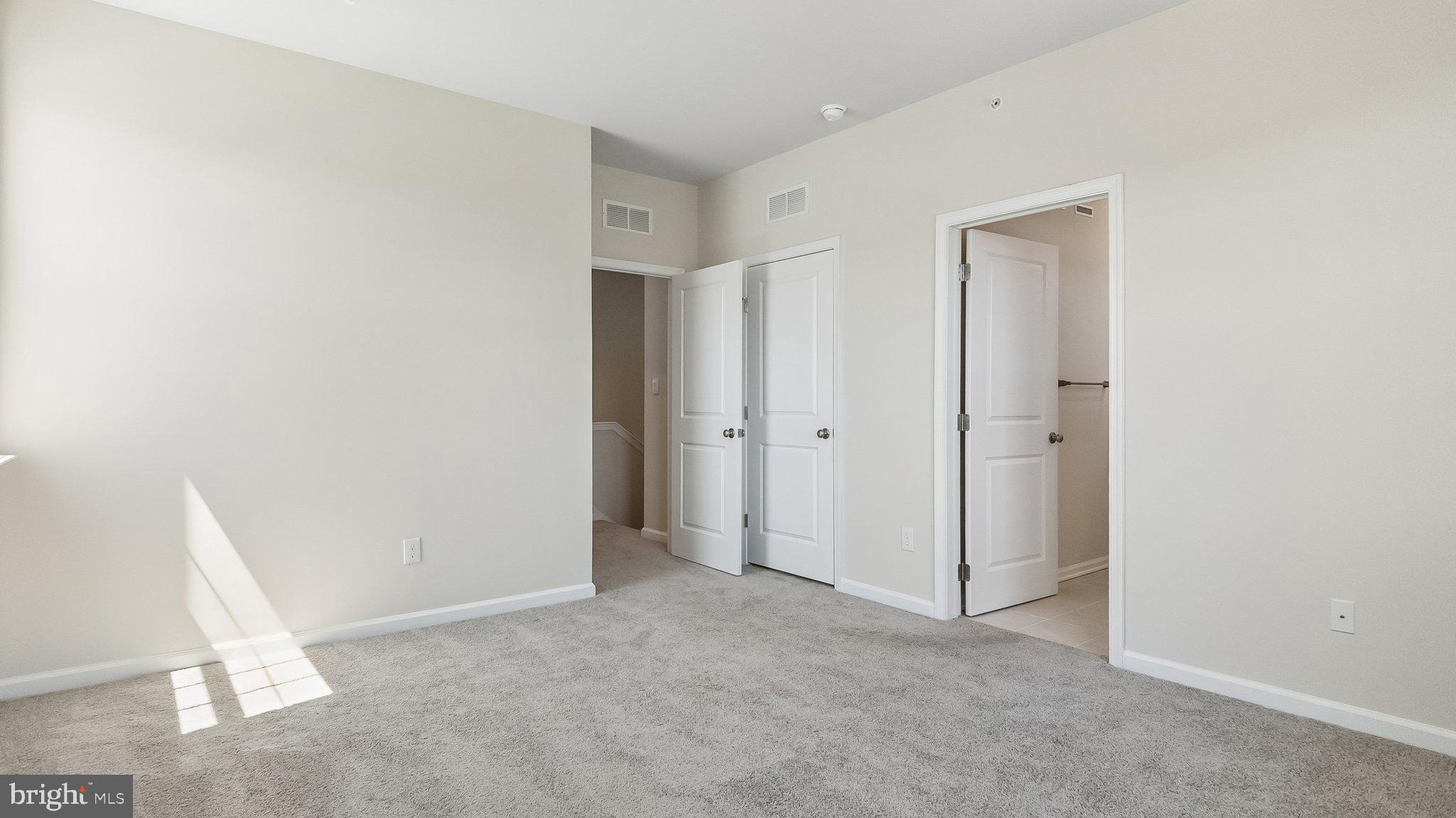 STEELPOINTE - Residential
