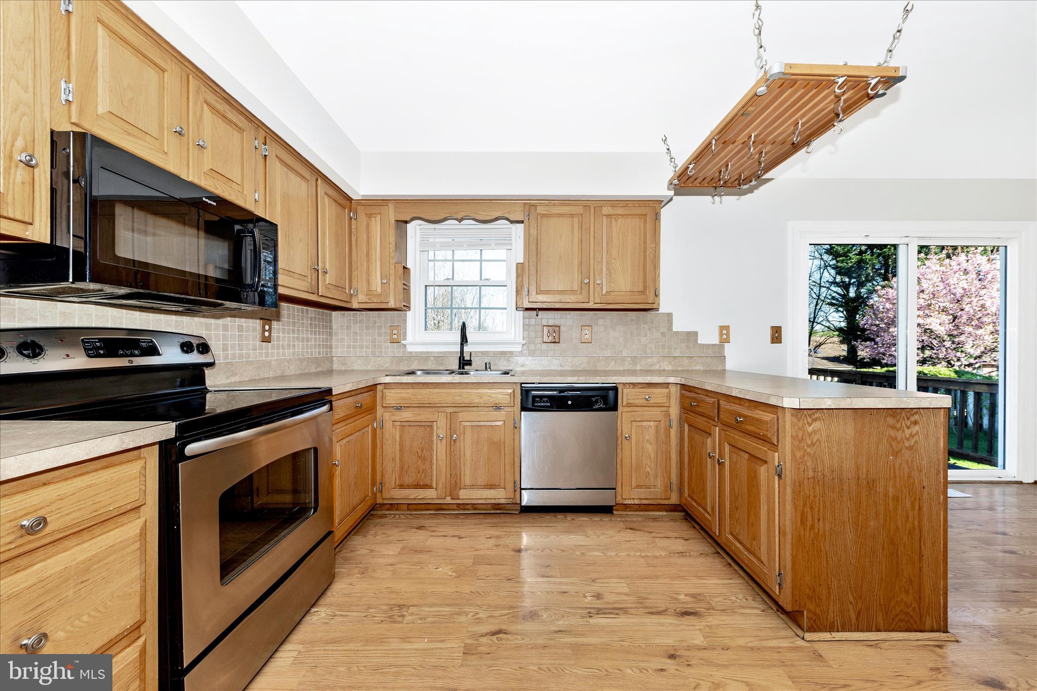 CLOVER HILL - Residential