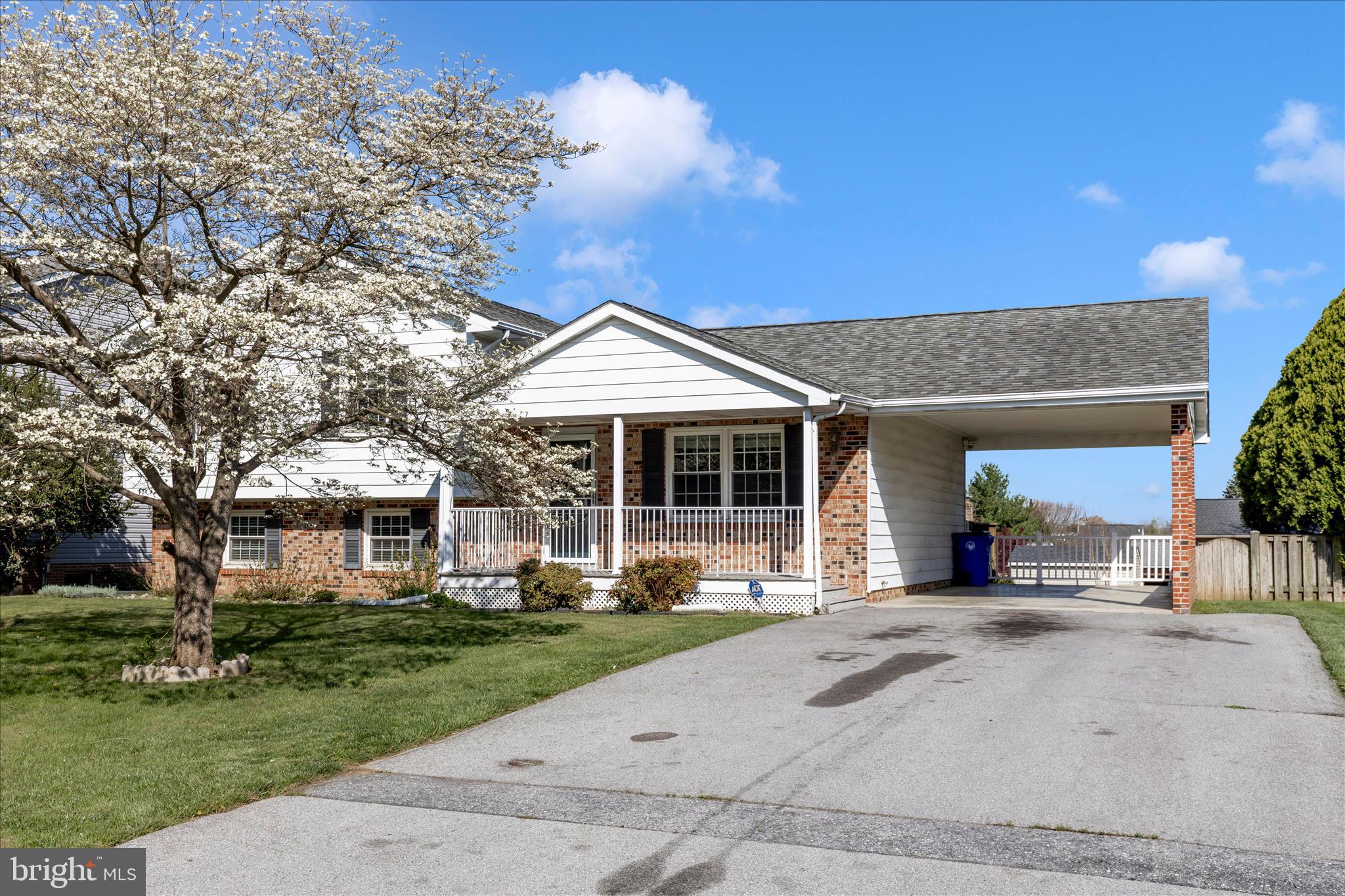 CLOVER HILL - Residential