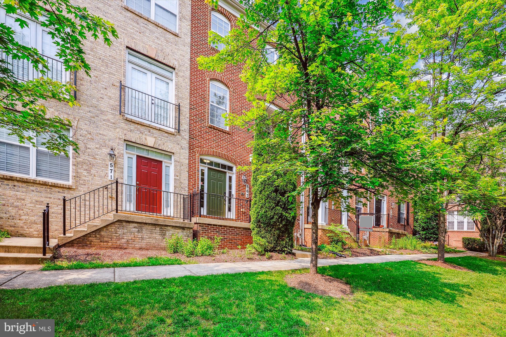 567 PELICAN AVENUE