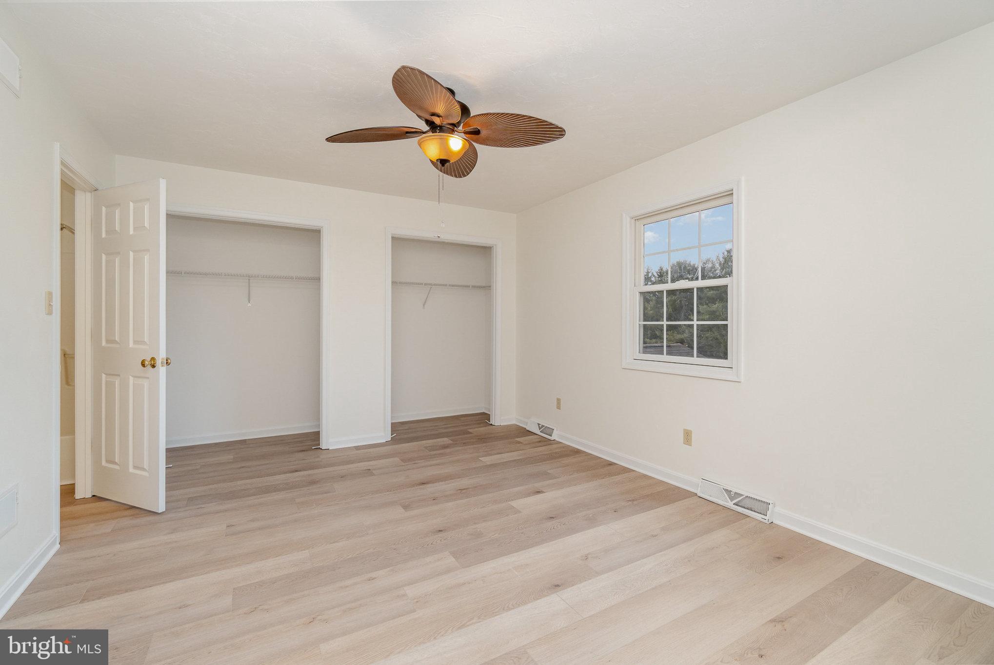 COLONIAL RIDGE - Residential