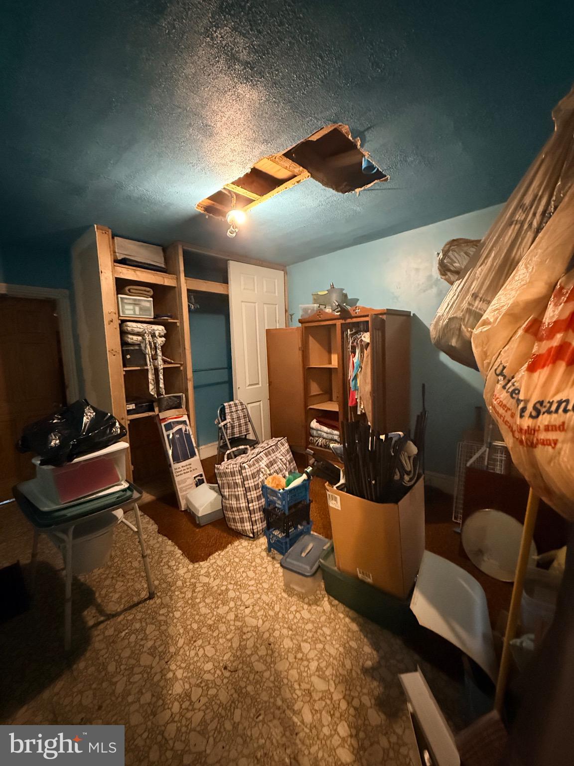 SOUTHERN READING - Residential