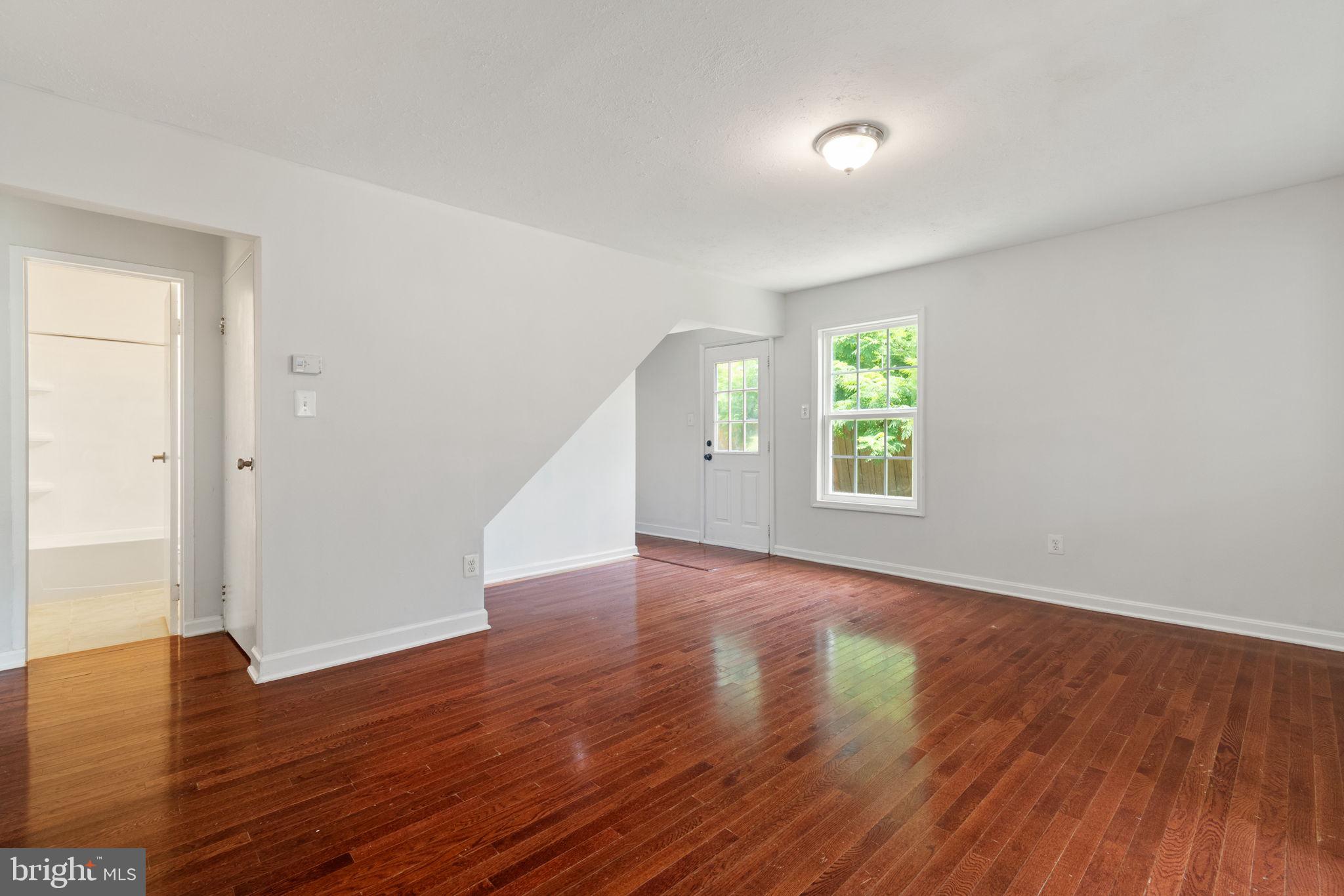 MANASSAS PARK - Residential