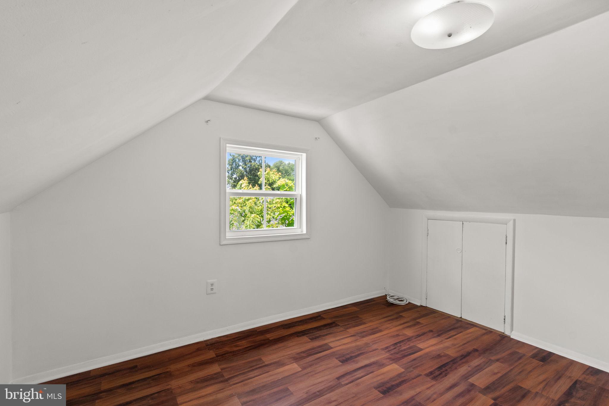 MANASSAS PARK - Residential