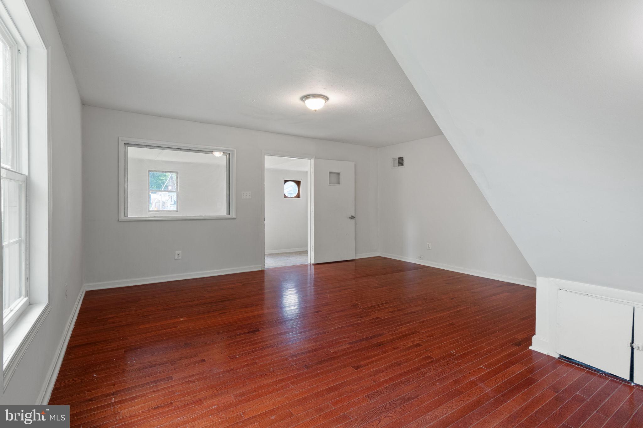 MANASSAS PARK - Residential