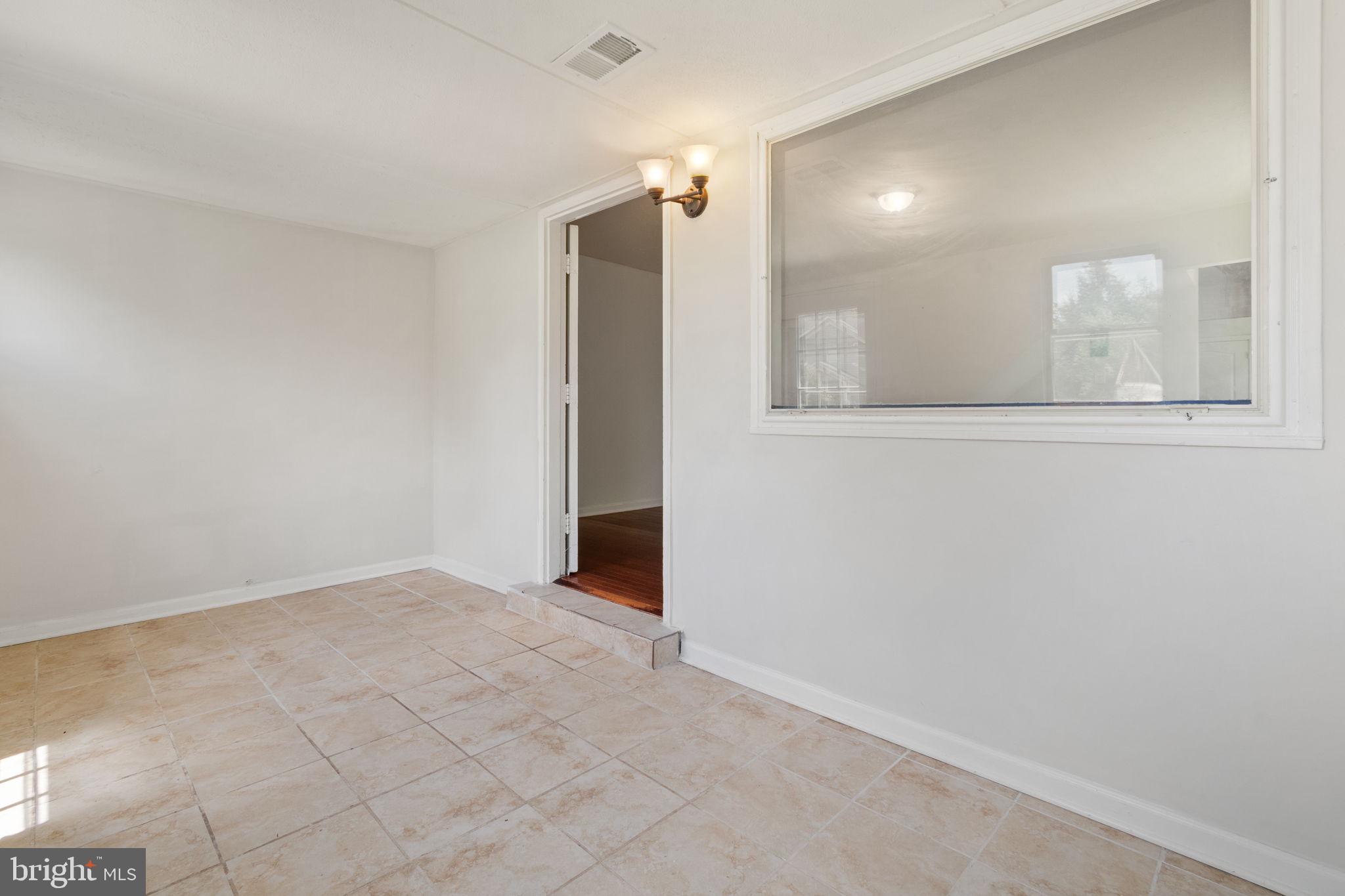 MANASSAS PARK - Residential