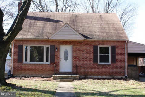 Homes For Rent - 302 Pinehurst Road<br/> New York, PA 17402
