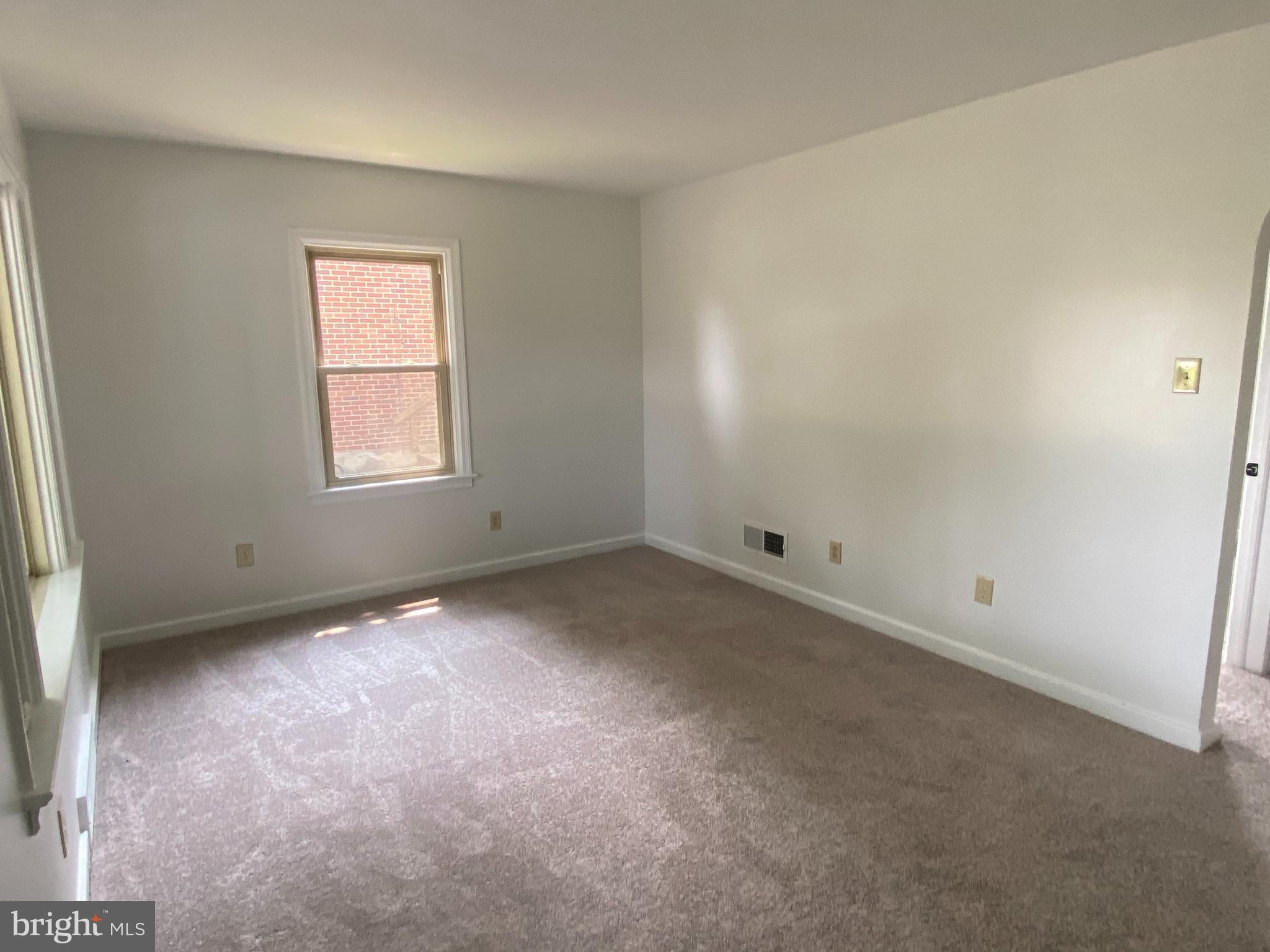 302 PINEHURST ROAD