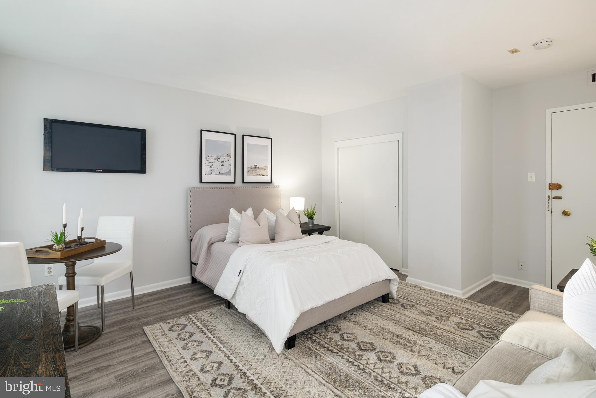 RITTENHOUSE SQUARE - Residential Lease