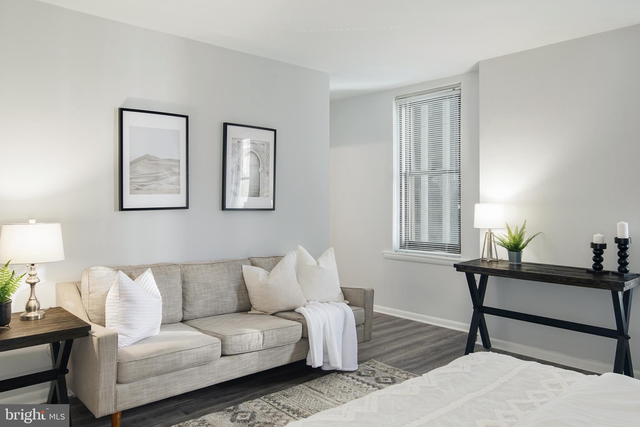 RITTENHOUSE SQUARE - Residential Lease