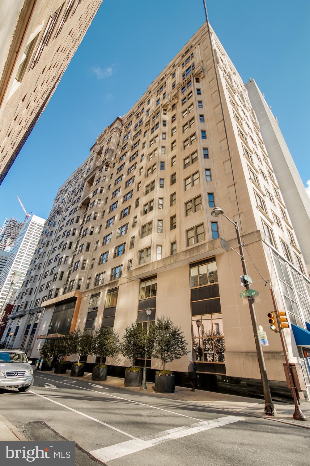 RITTENHOUSE SQUARE - Residential Lease