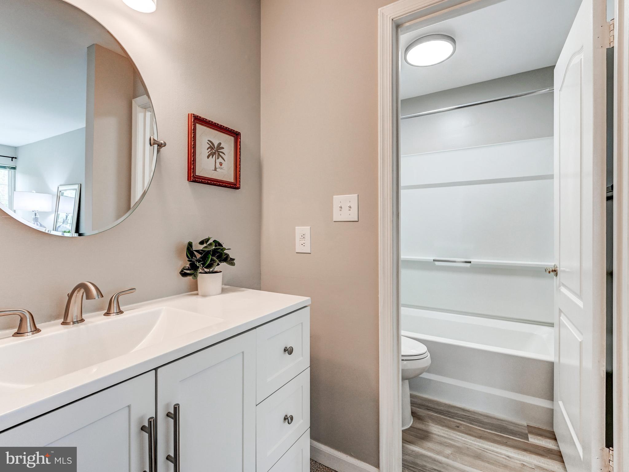 VILLAGE OF MONTGOMERY RUN - Residential