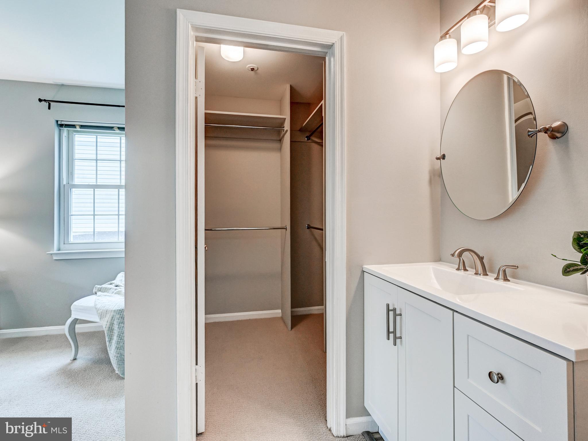 VILLAGE OF MONTGOMERY RUN - Residential