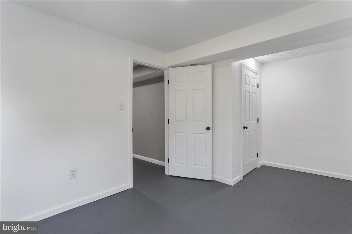 OWL HOLLOW CABINS - Residential